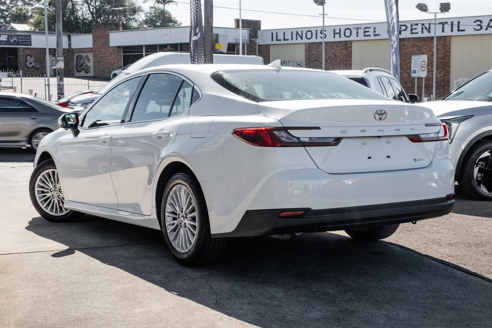 2025 Toyota Camry Ascent in White
