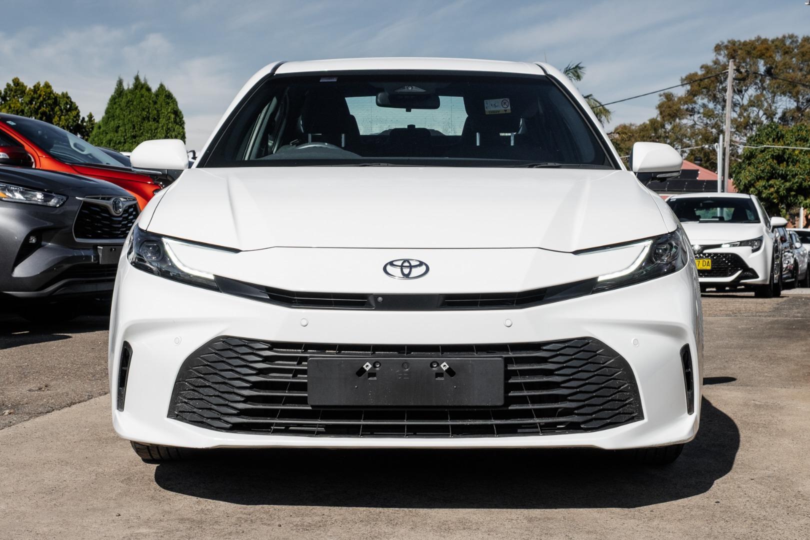 2025 Toyota Camry Ascent in White