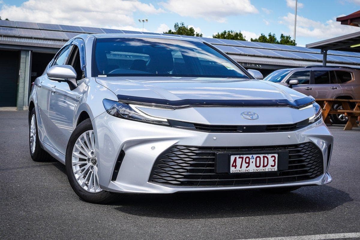 2025 Toyota Camry Ascent in Silver