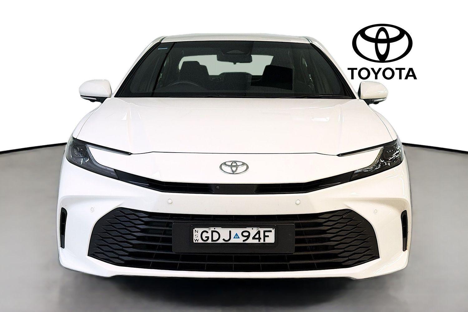 2025 Toyota Camry Ascent in White