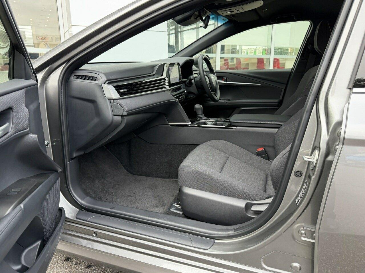 2025 Toyota Camry Ascent in Silver