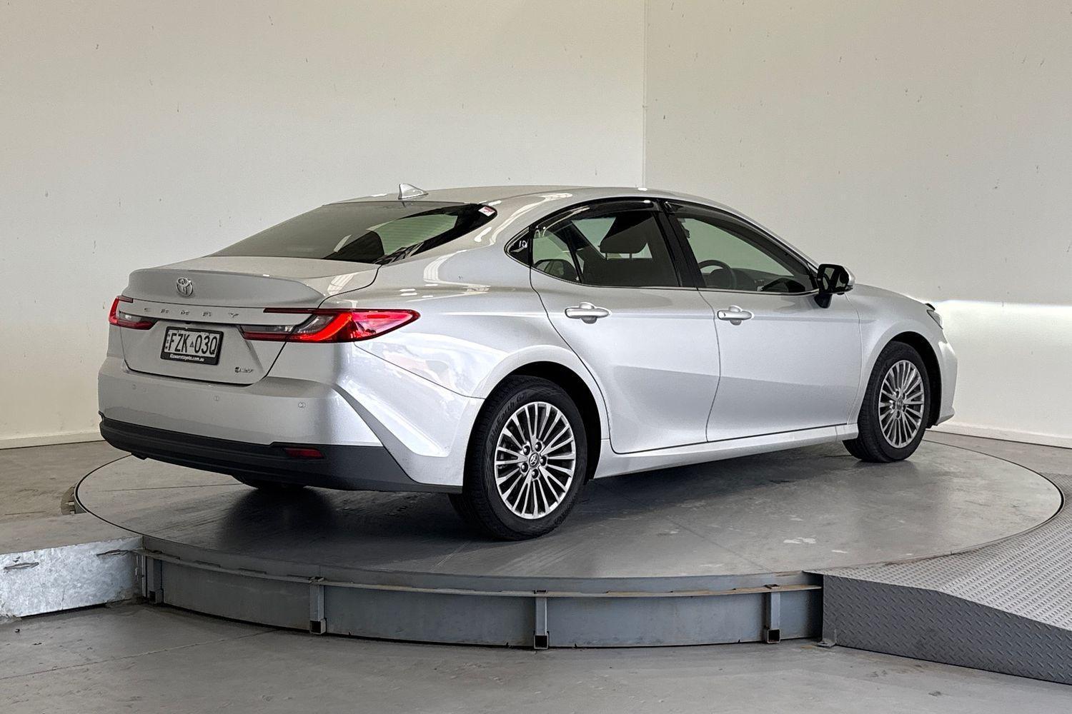 2025 Toyota Camry Ascent in Silver