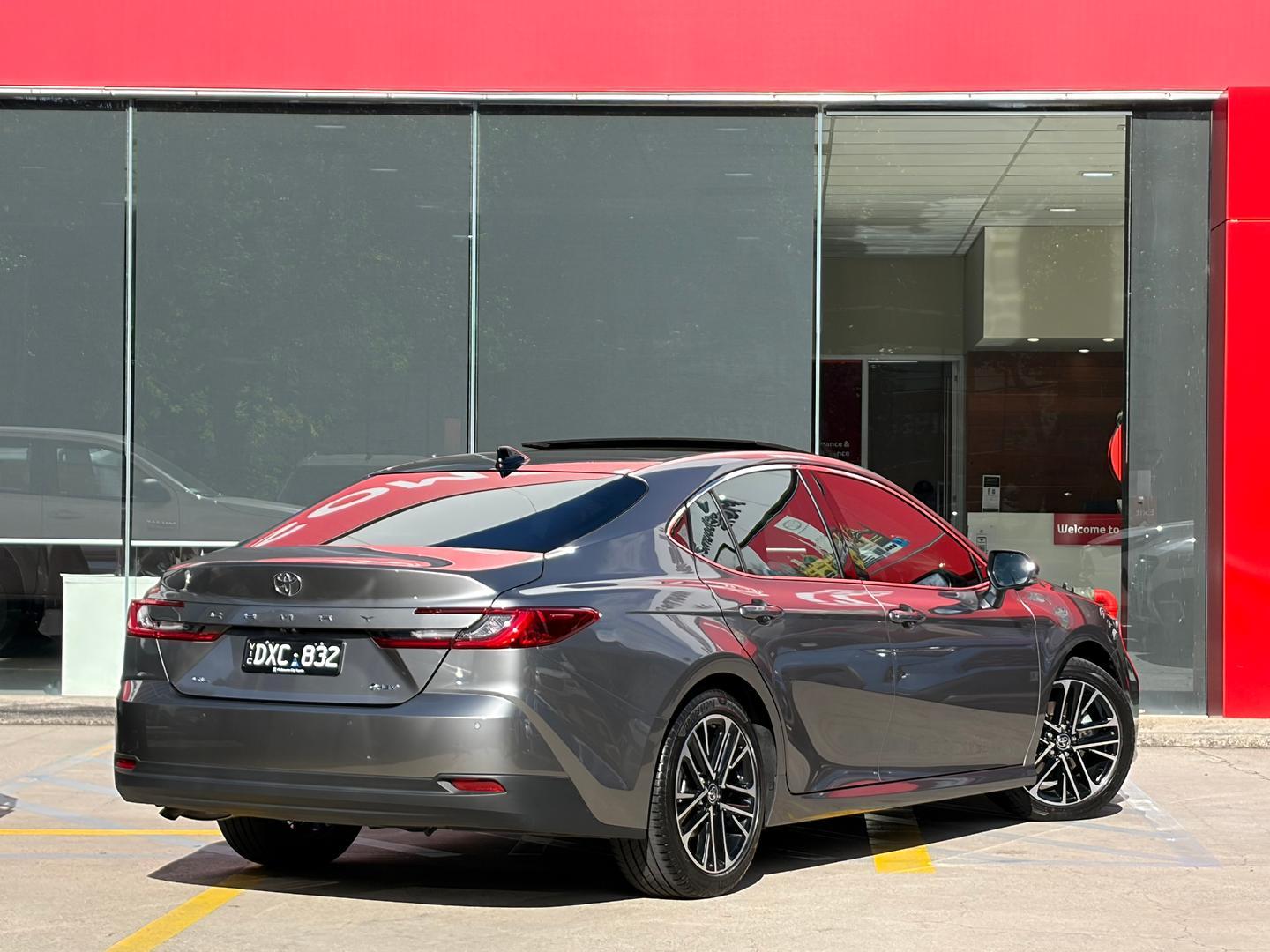 2025 Toyota Camry SL in Silver
