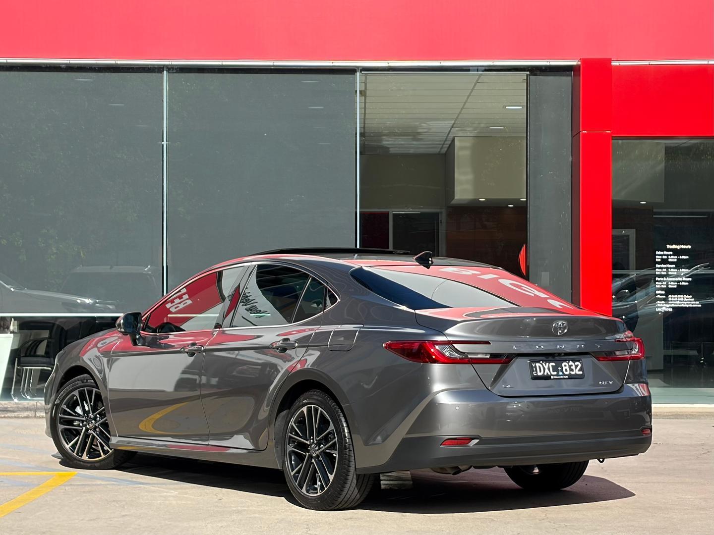 2025 Toyota Camry SL in Silver