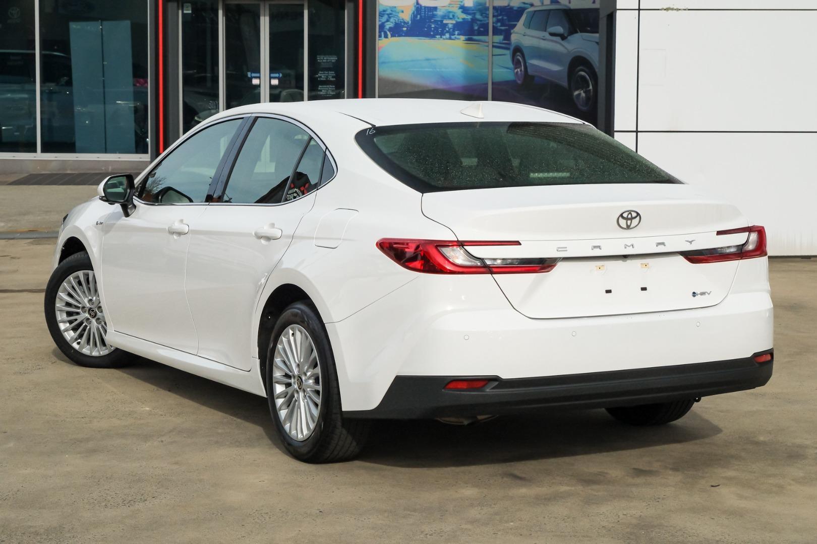 2025 Toyota Camry Ascent in White