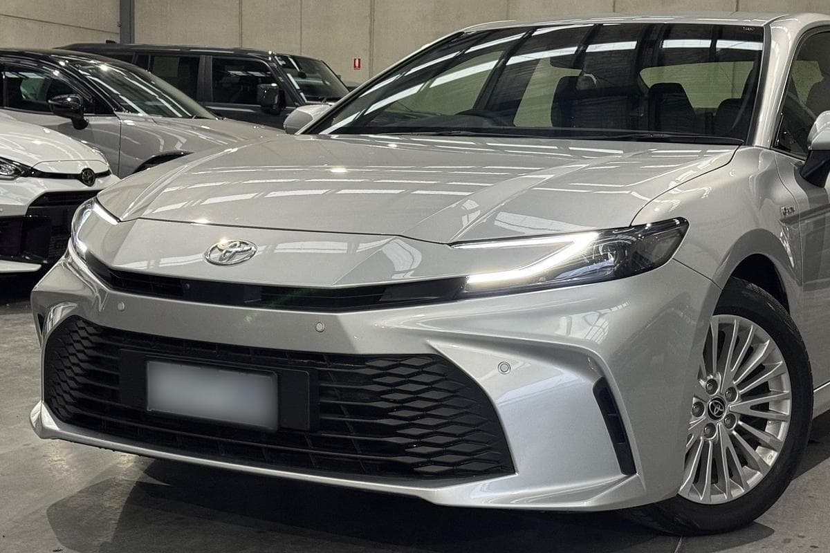 2025 Toyota Camry Ascent in Silver