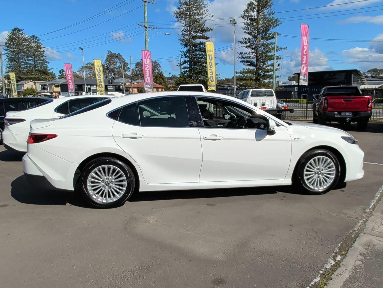 2025 Toyota Camry Ascent Sport in White