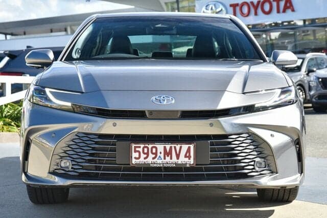 2025 Toyota Camry SL in Silver