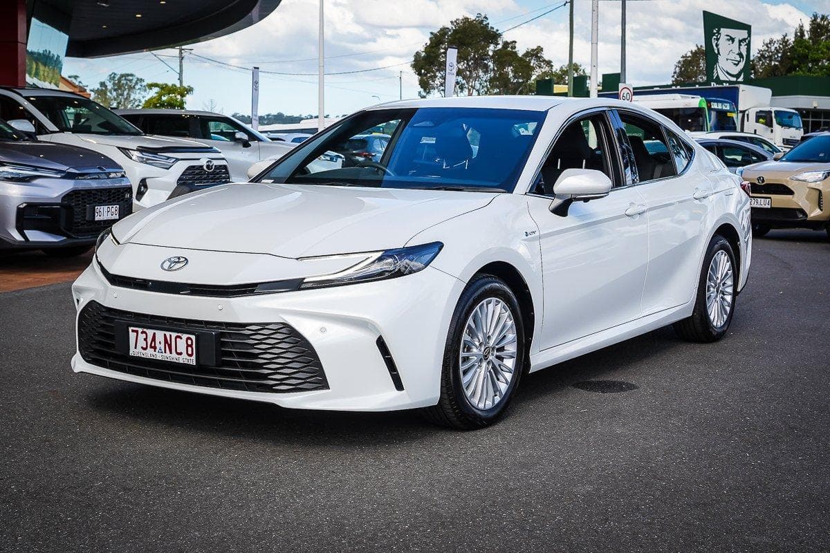 2025 Toyota Camry Ascent in White