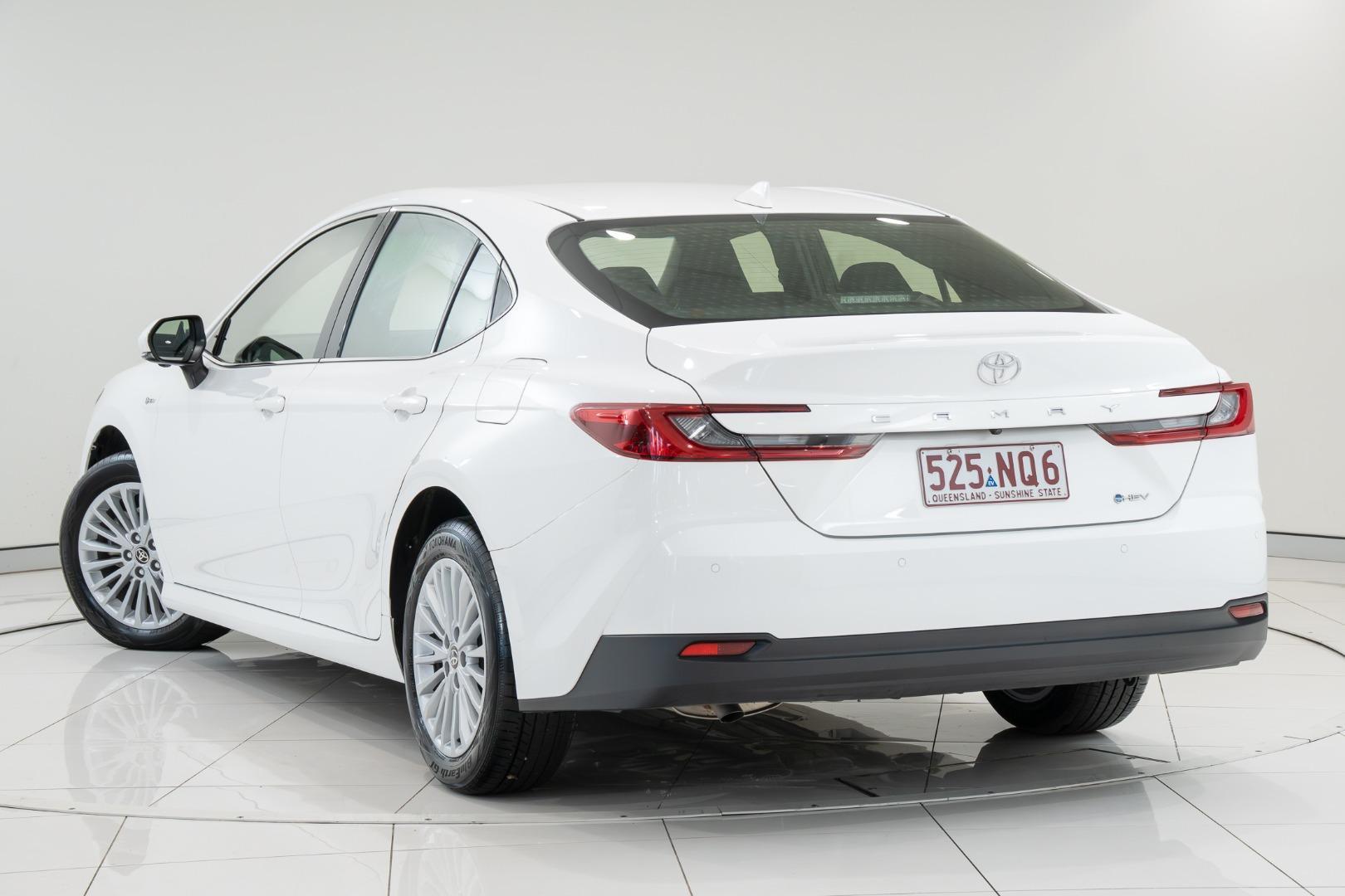 2025 Toyota Camry Ascent Sport in White