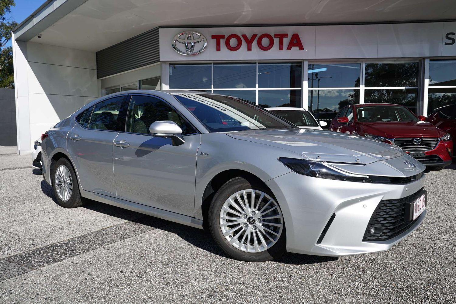 2025 Toyota Camry Ascent Sport in Silver