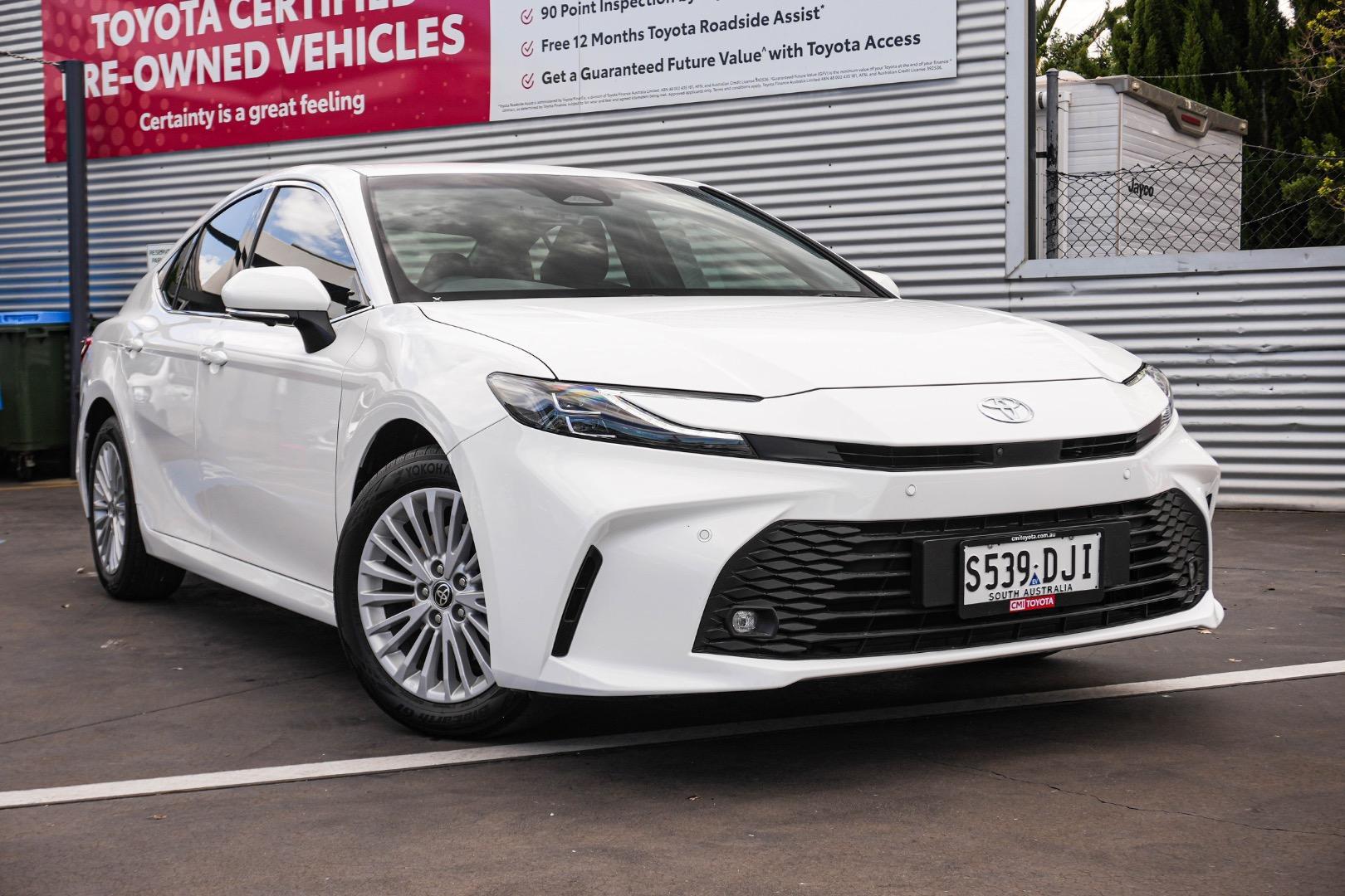 2025 Toyota Camry Ascent Sport in White