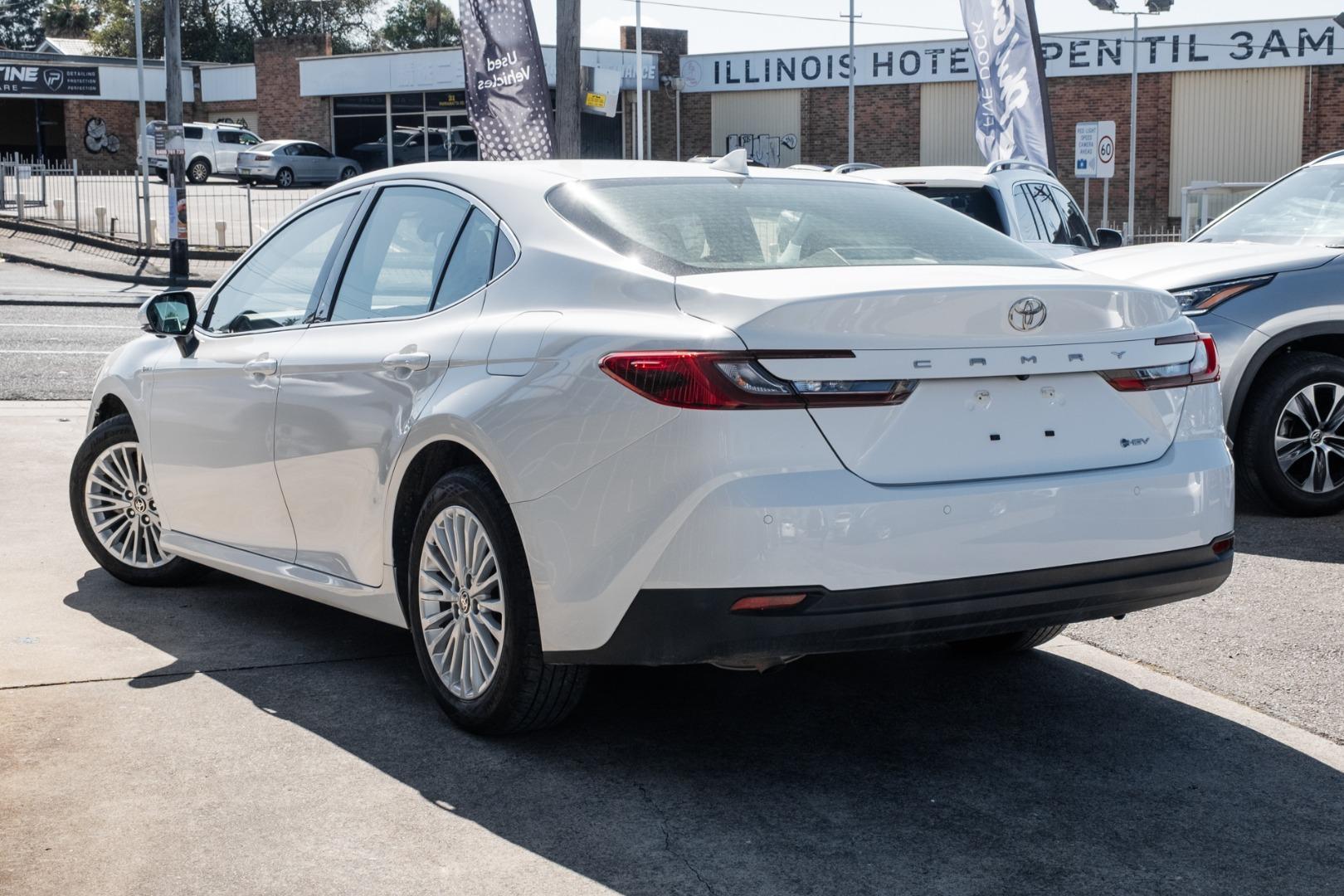 2025 Toyota Camry Ascent in White