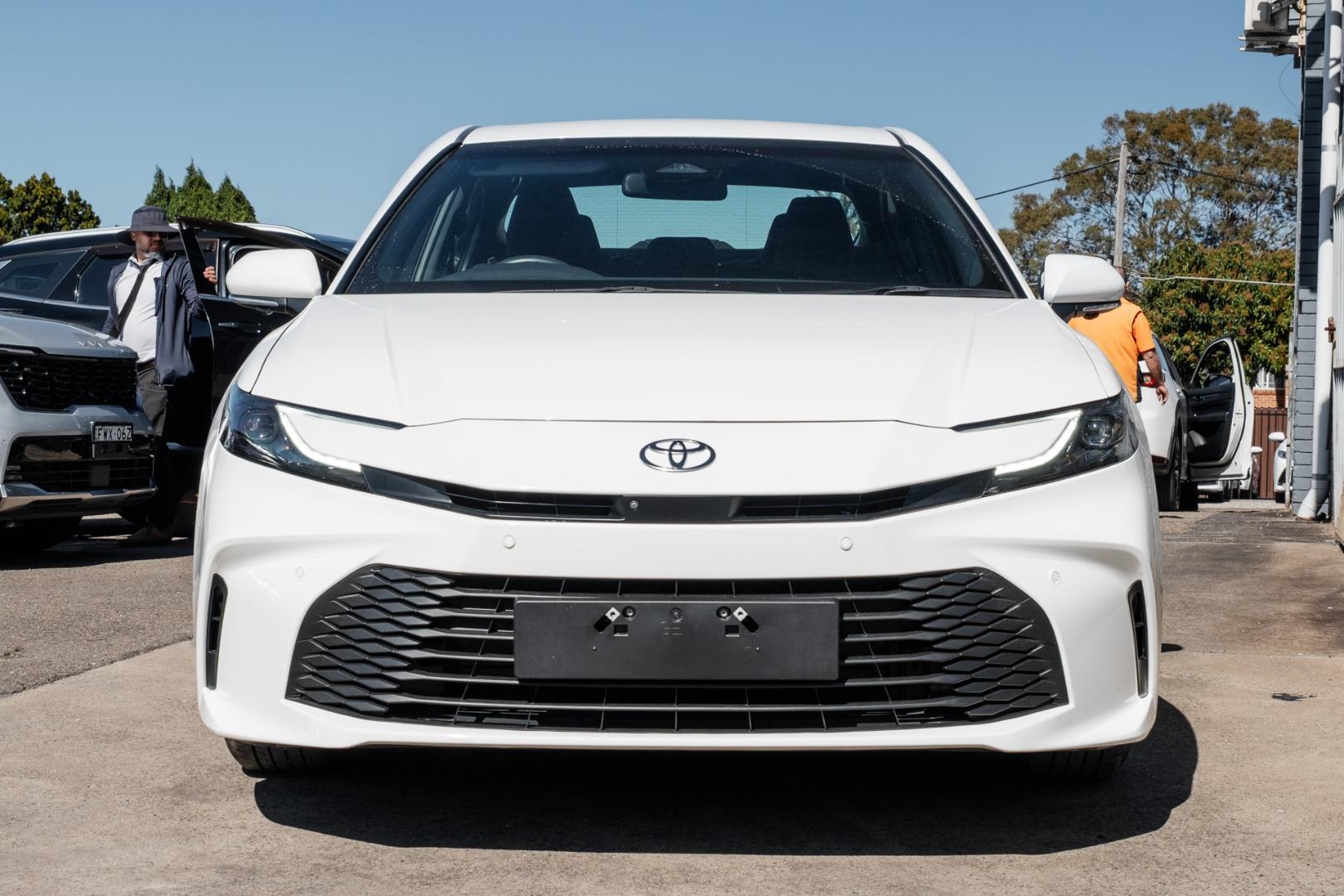 2025 Toyota Camry Ascent in White