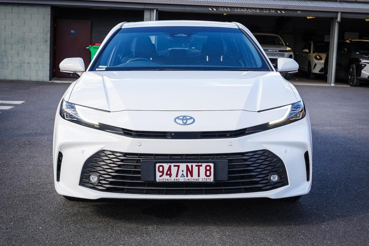 2025 Toyota Camry Ascent Sport in White