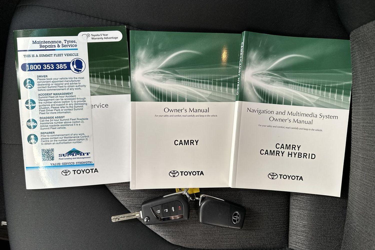 2021 Toyota Camry Ascent in Silver