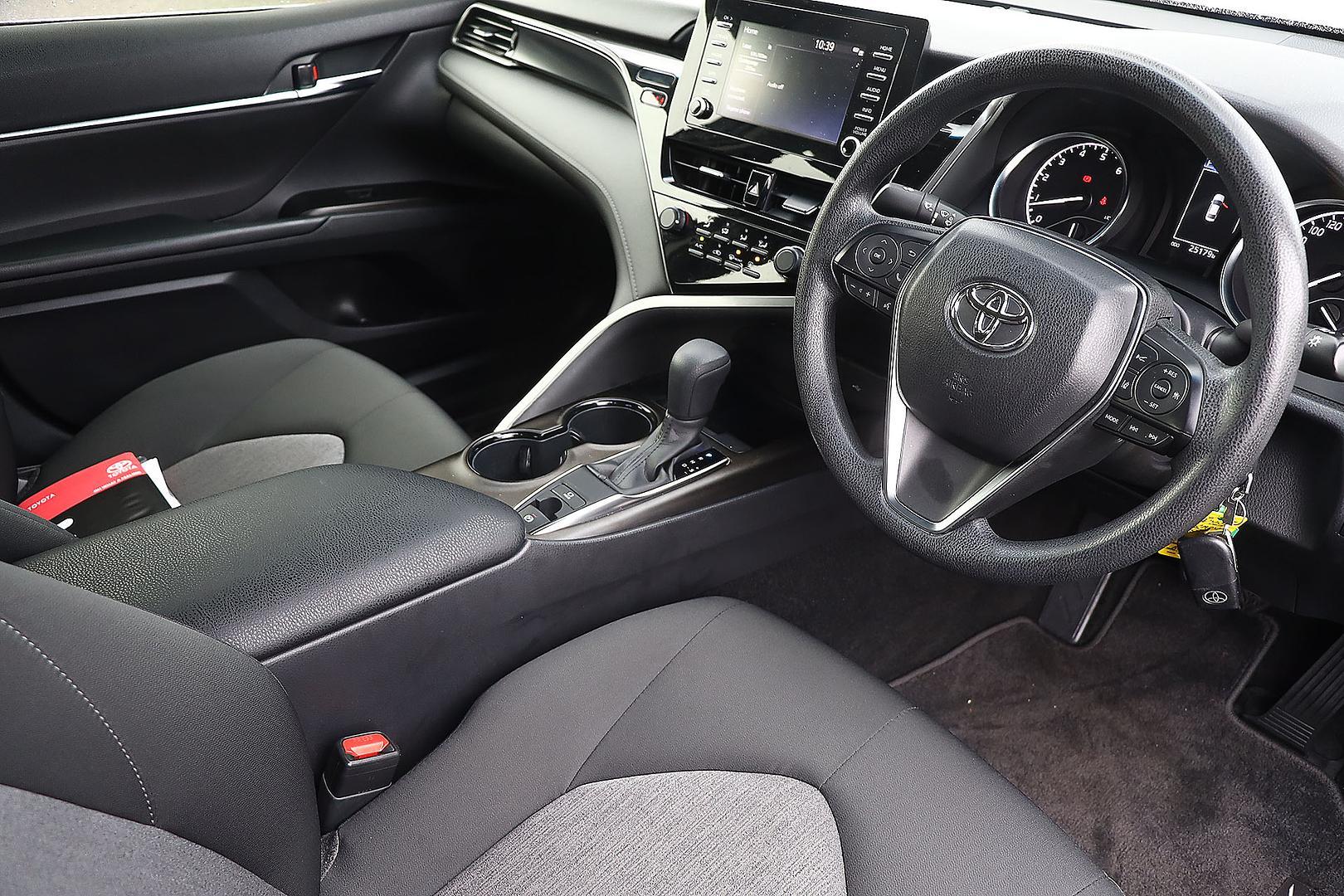 2022 Toyota Camry Ascent in Silver