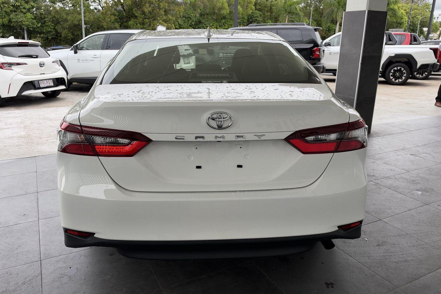 2021 Toyota Camry Ascent in White