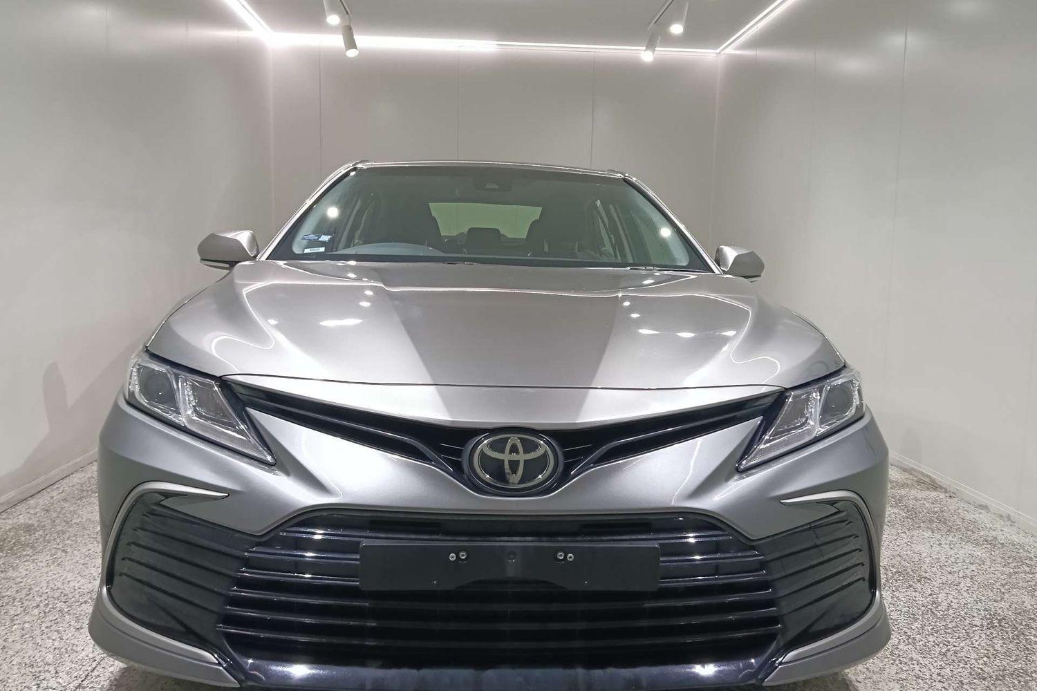 2024 Toyota Camry Ascent in Grey
