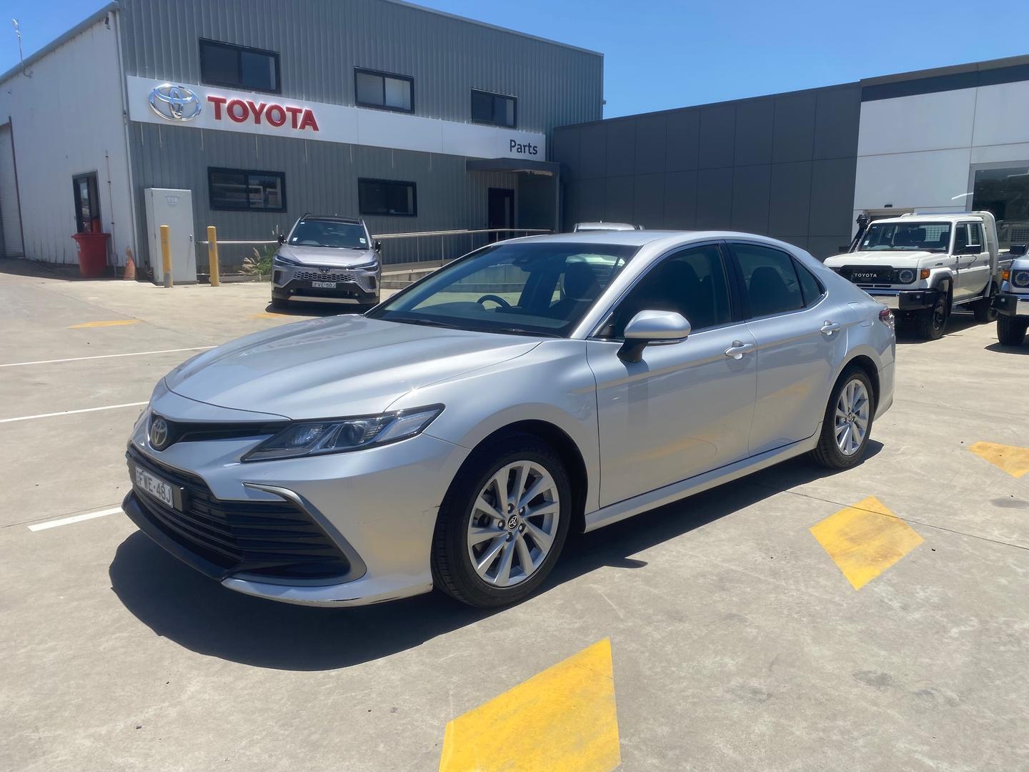 2022 Toyota Camry Ascent in Silver