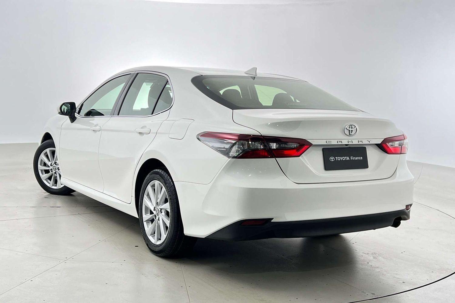 2022 Toyota Camry Ascent in White