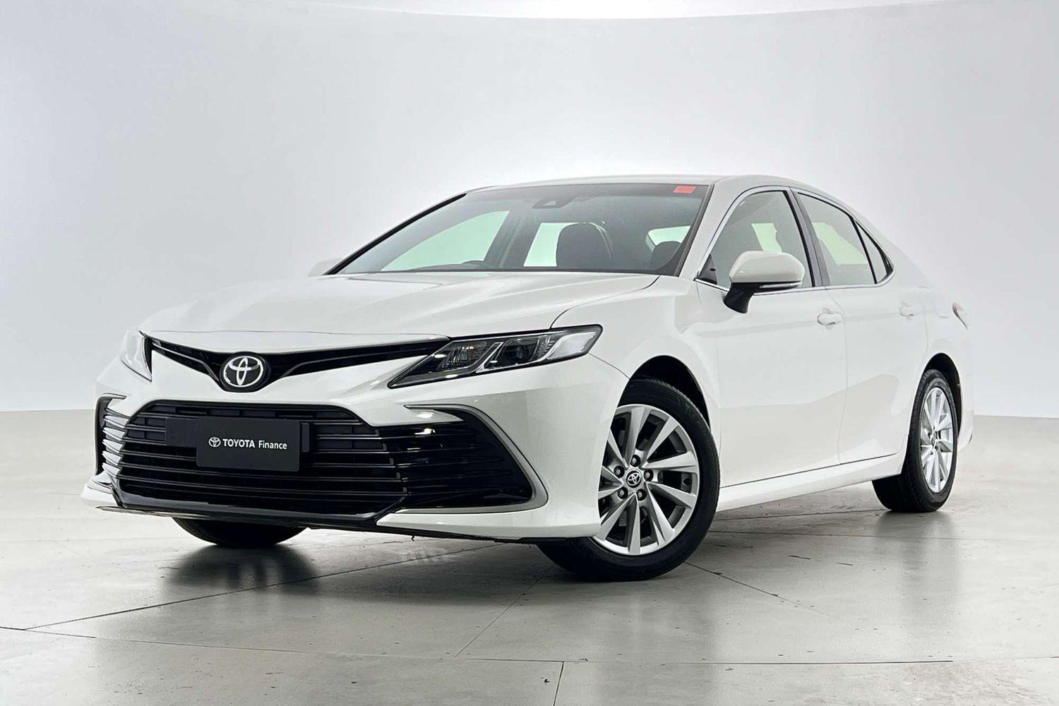2022 Toyota Camry Ascent in White