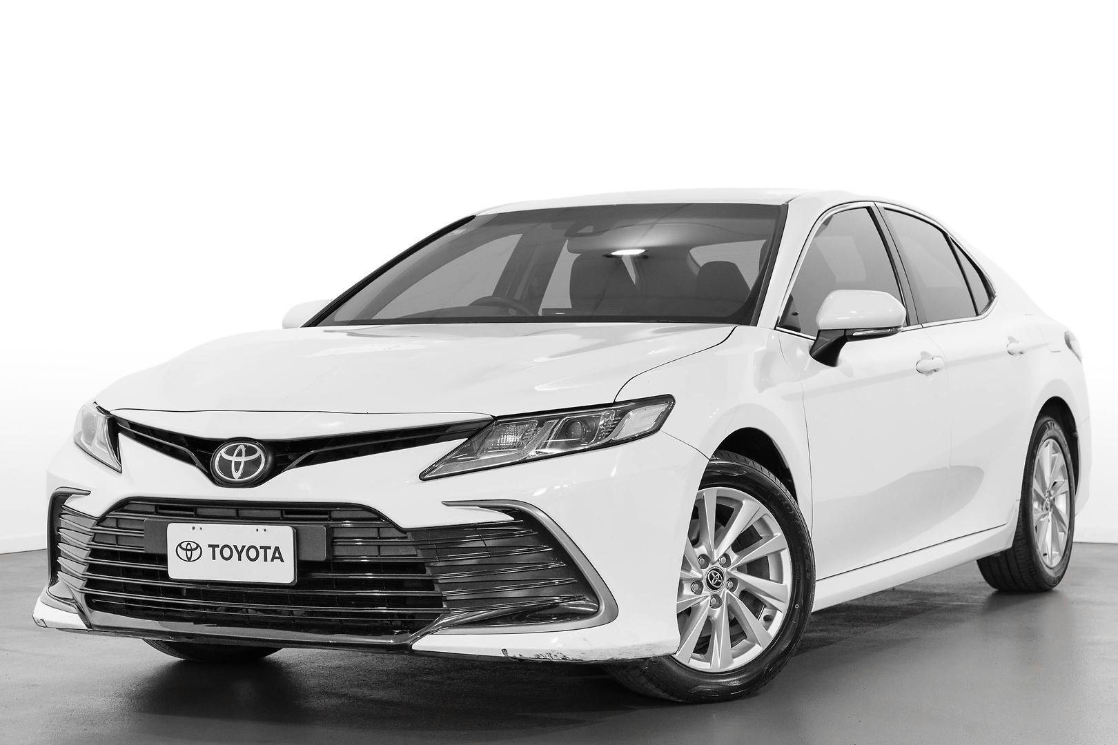 2022 Toyota Camry Ascent in White