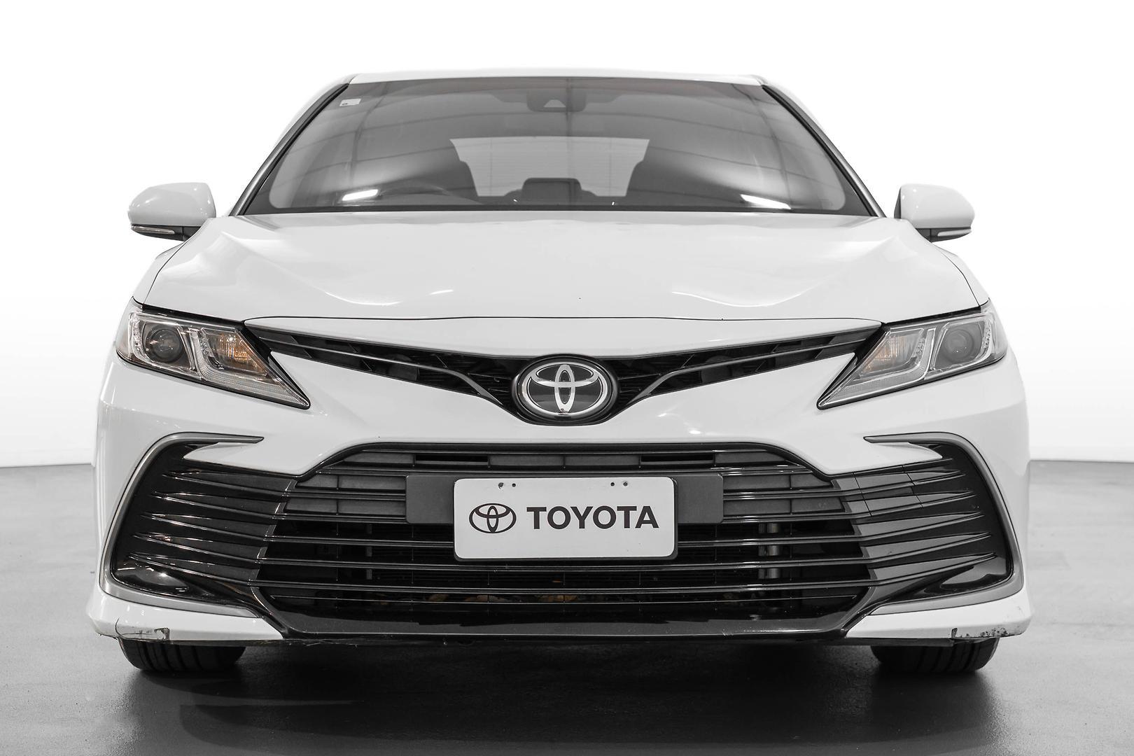 2022 Toyota Camry Ascent in White