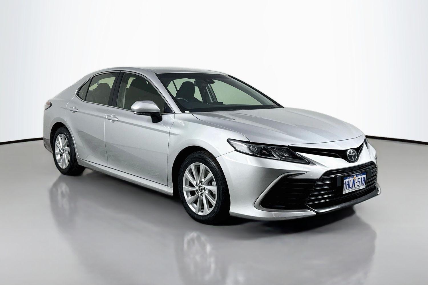 2021 Toyota Camry Ascent in Silver