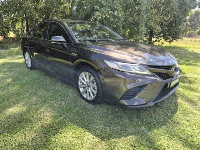 2020 Toyota Camry Ascent Sport in Bronze