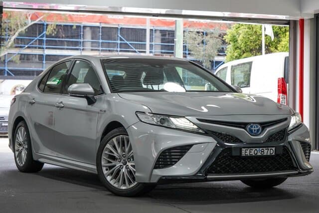 2019 Toyota Camry SL in Silver
