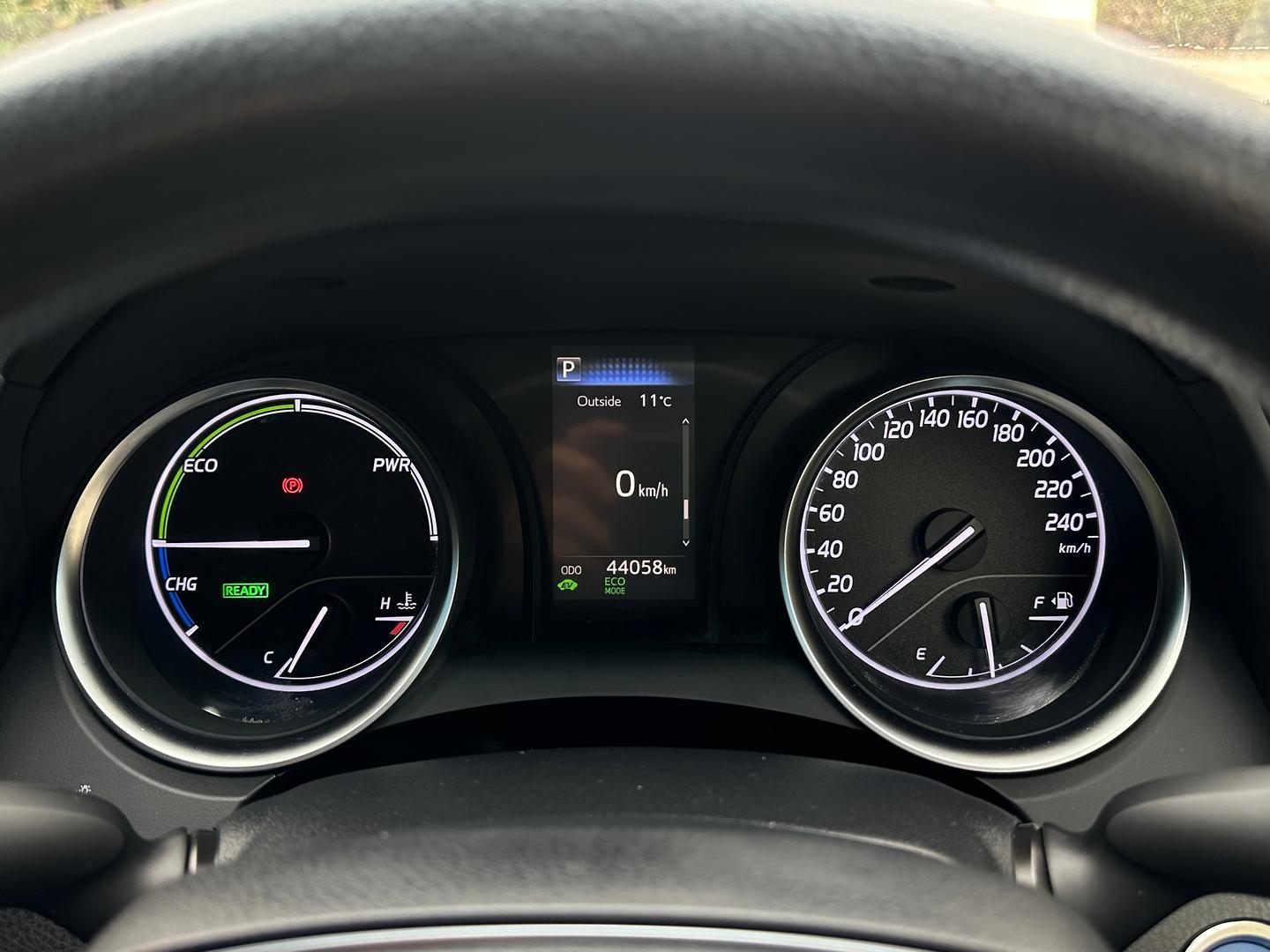 2019 Toyota Camry Ascent in White