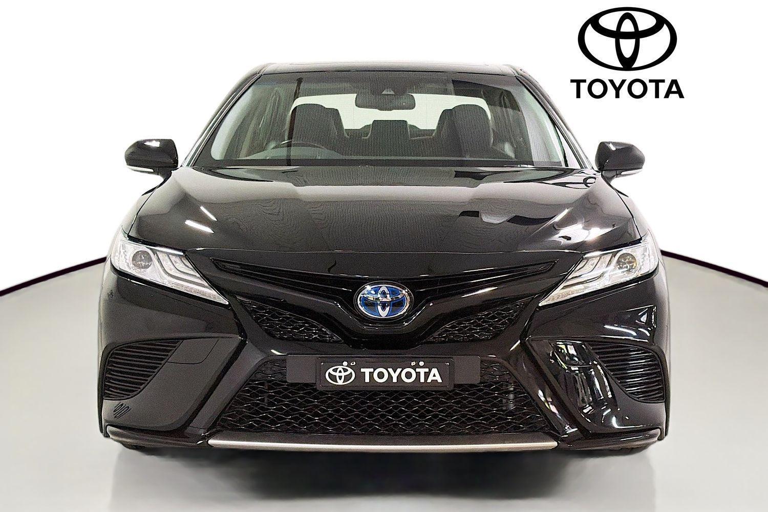 2020 Toyota Camry SL in Black