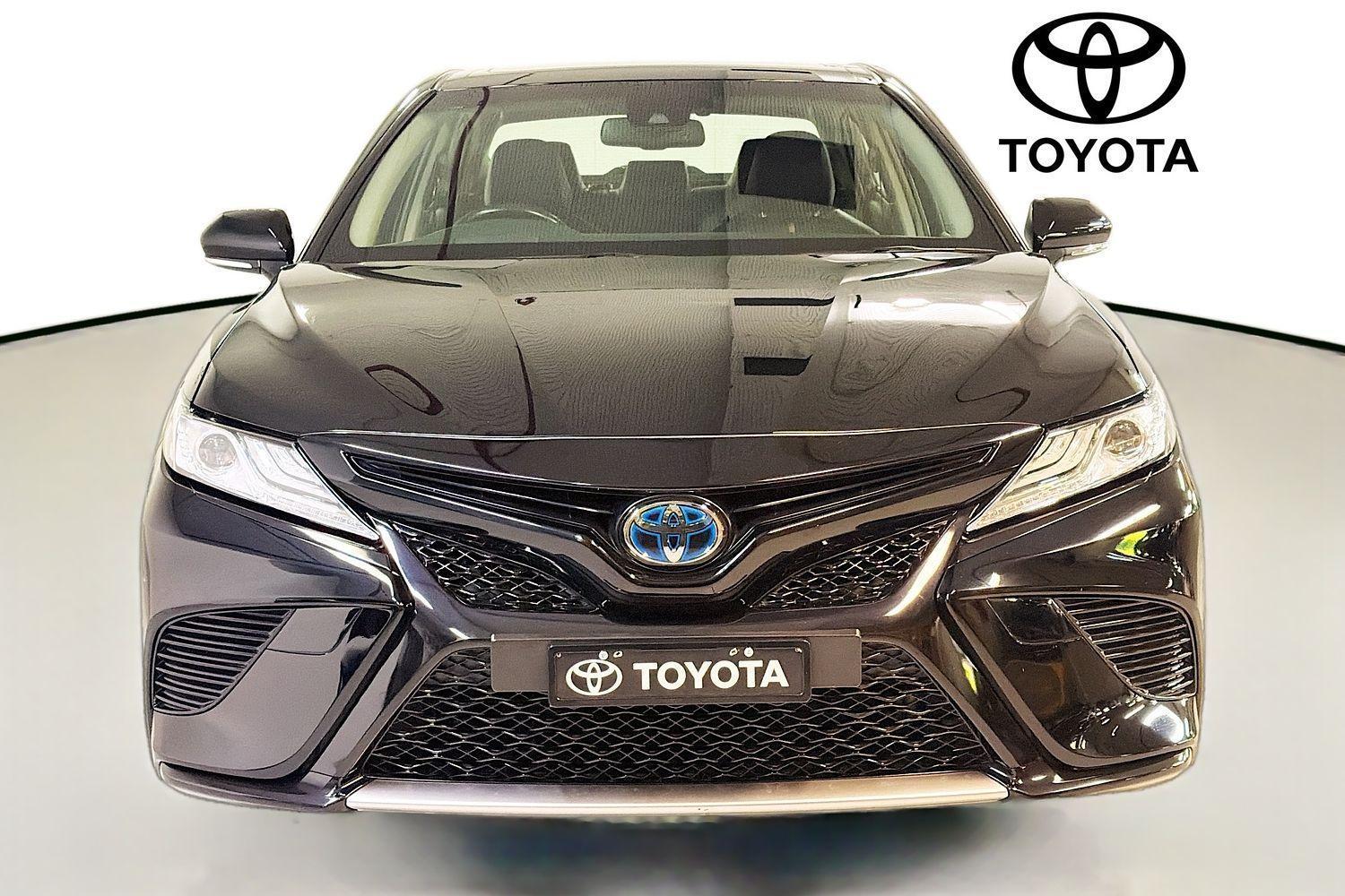 2020 Toyota Camry SL in Black