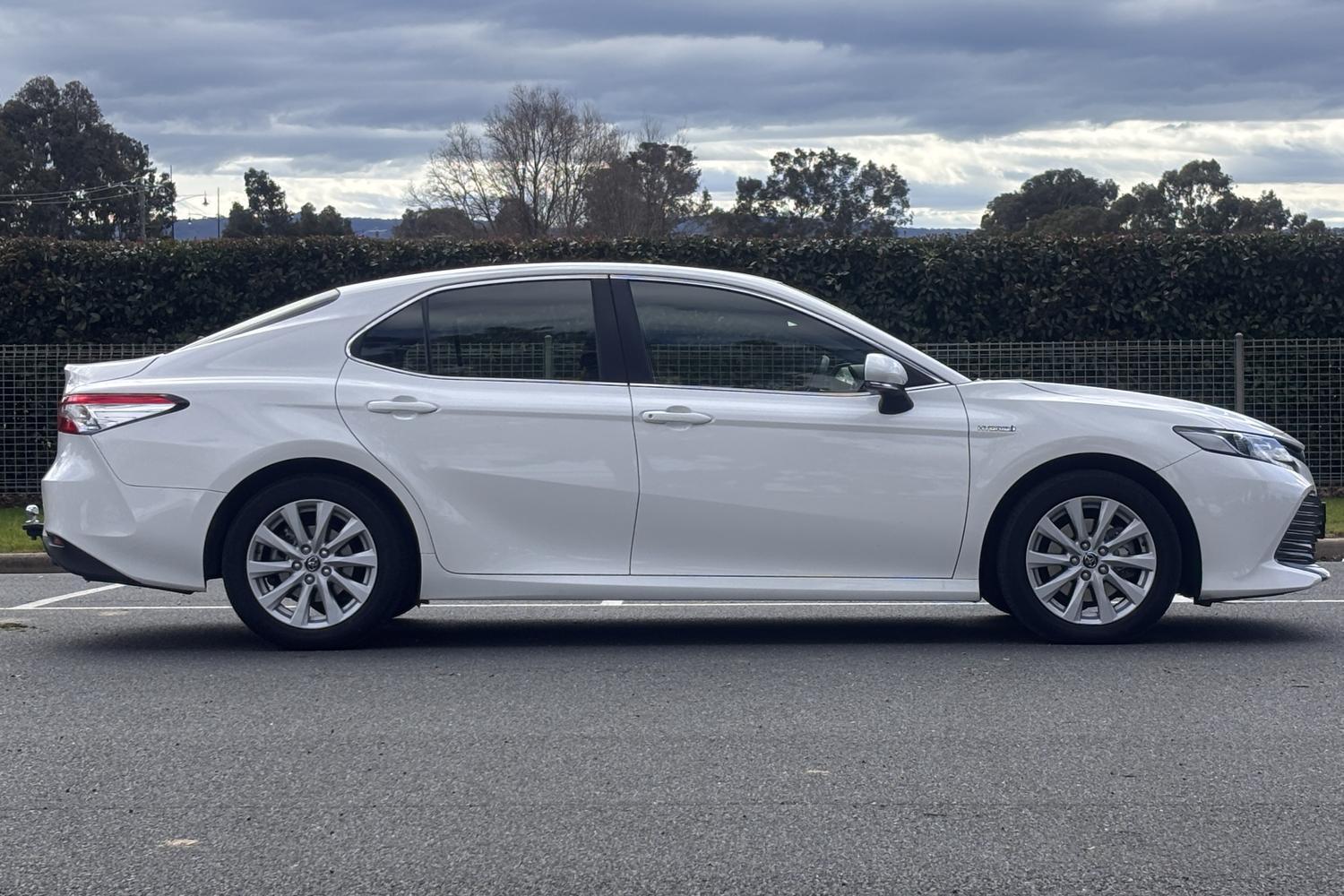 2019 Toyota Camry Ascent in White