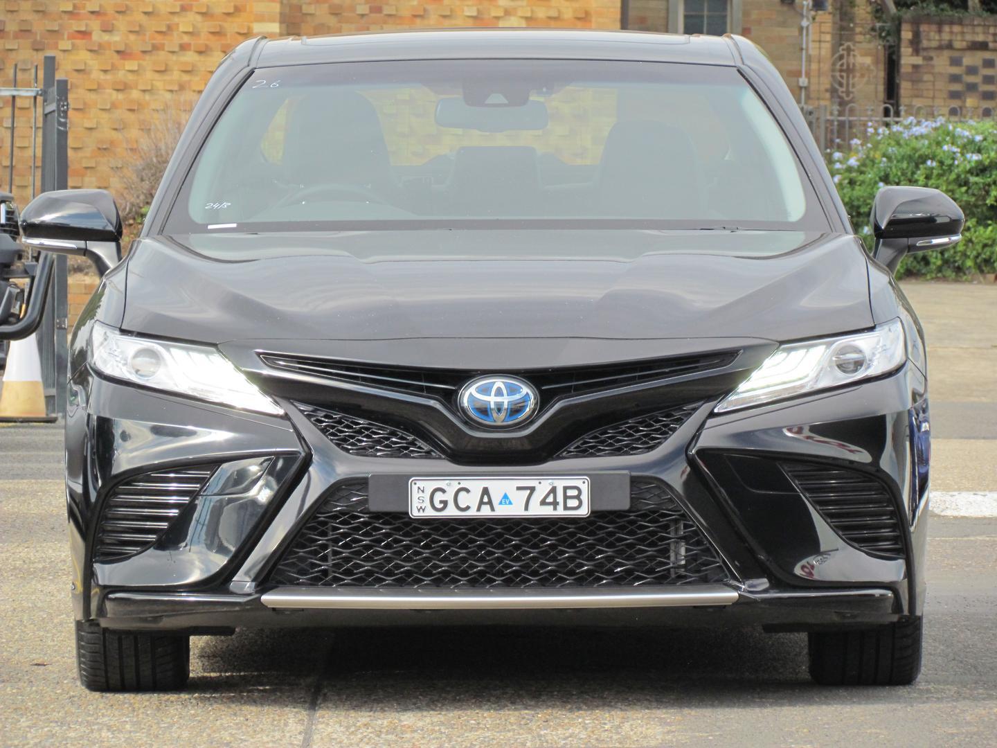 2020 Toyota Camry SL in Black