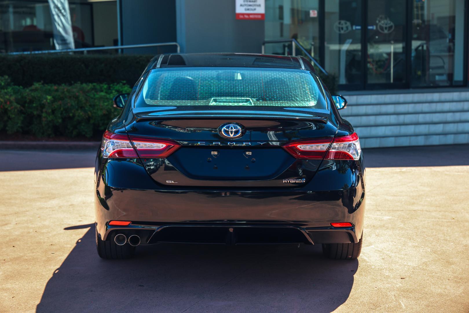 2020 Toyota Camry SL in Black