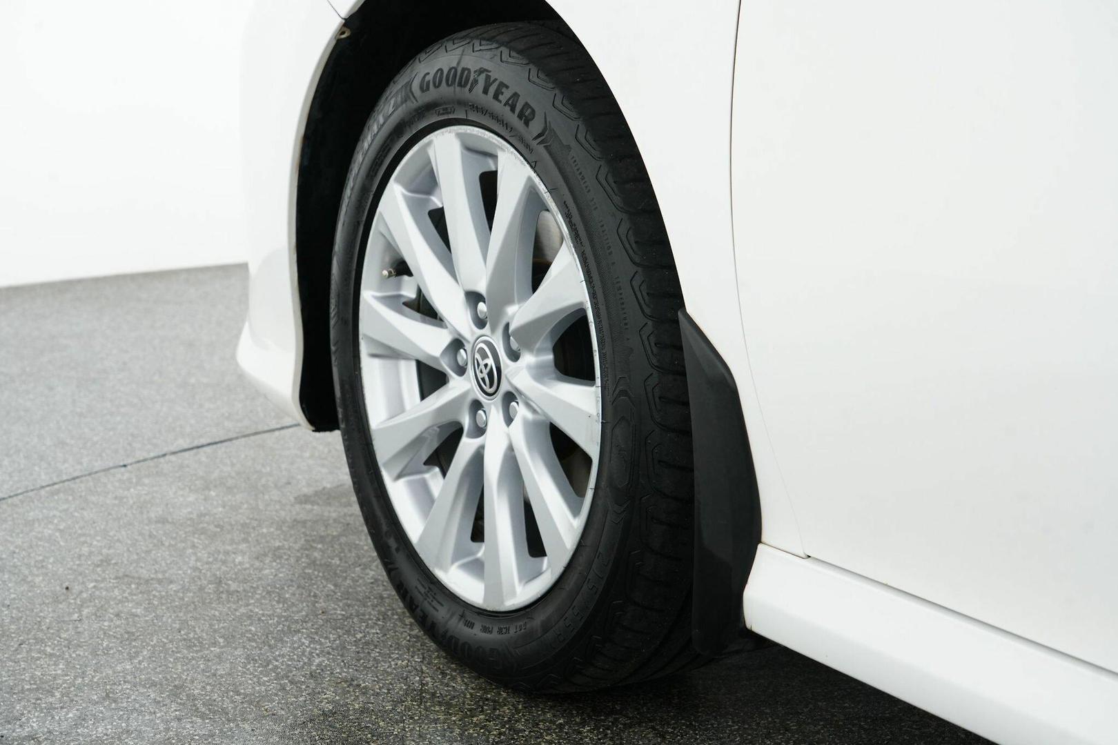 2020 Toyota Camry Ascent in White