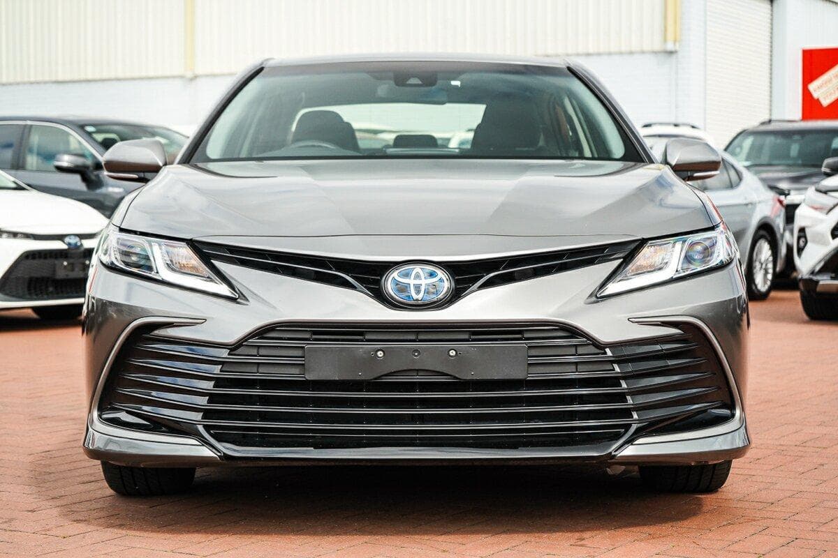 2023 Toyota Camry Ascent in Silver