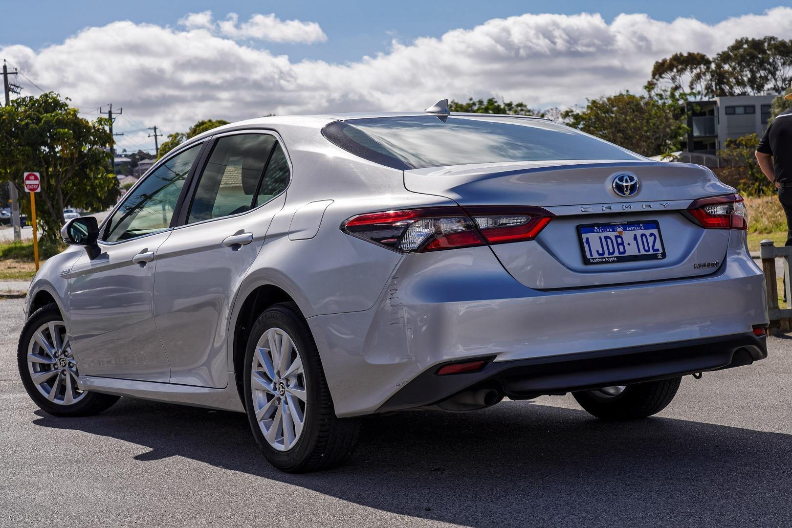 2023 Toyota Camry Ascent in Silver