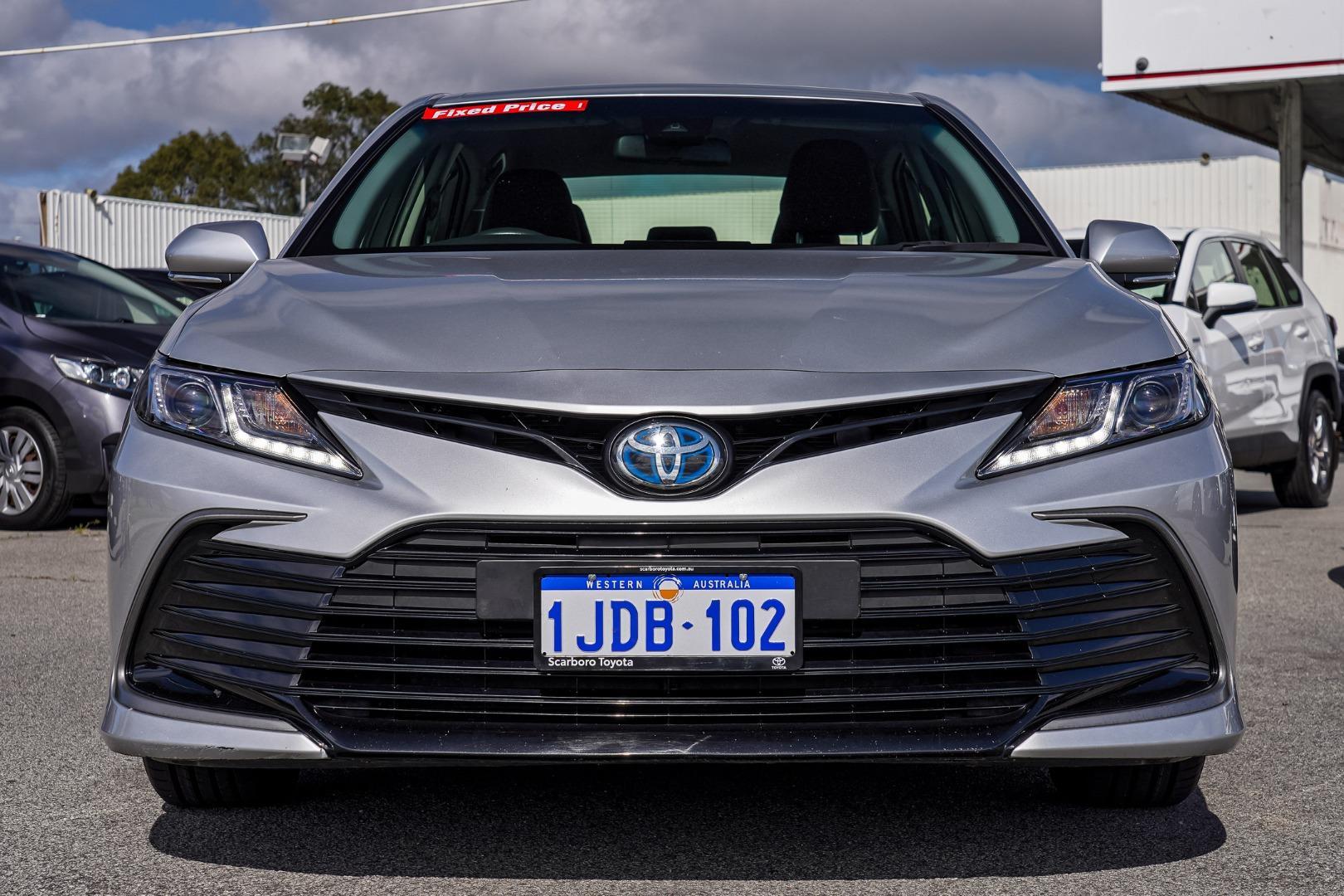 2023 Toyota Camry Ascent in Silver