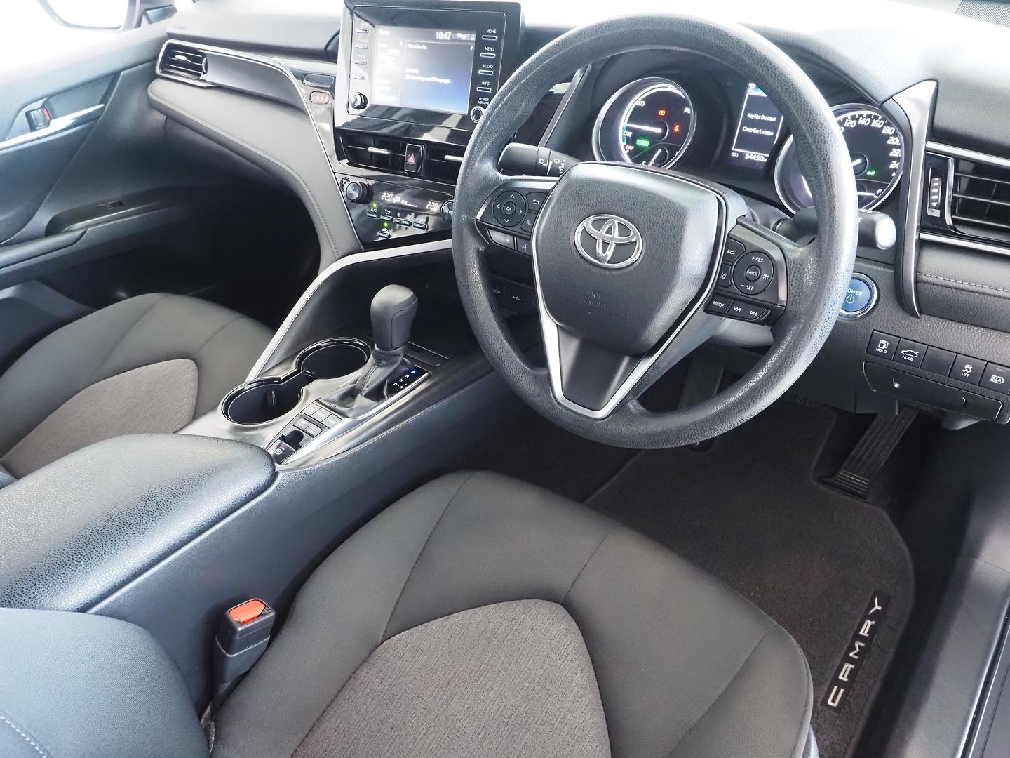 2024 Toyota Camry Ascent Sport in White