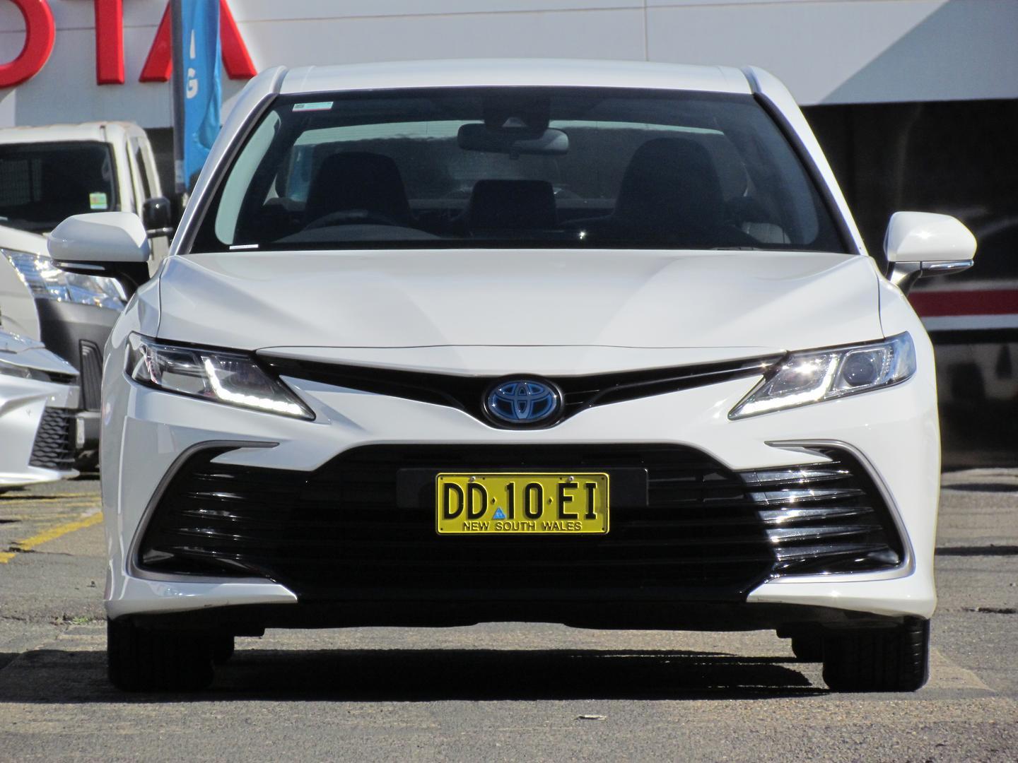 2021 Toyota Camry Ascent in White