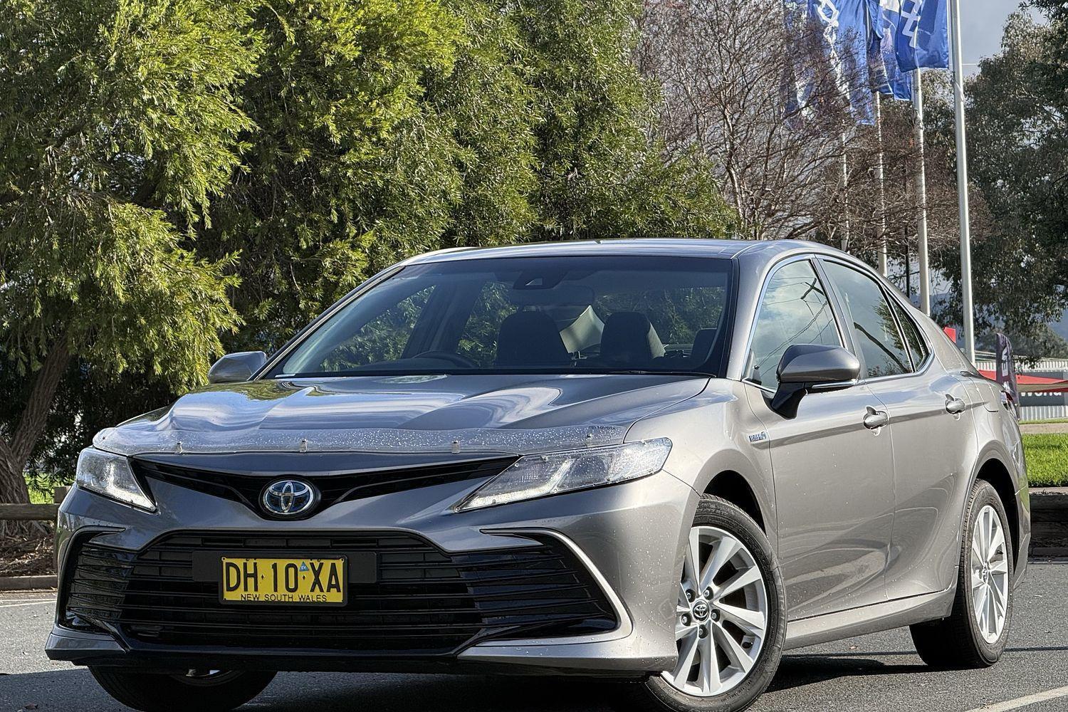 2023 Toyota Camry Ascent in Silver