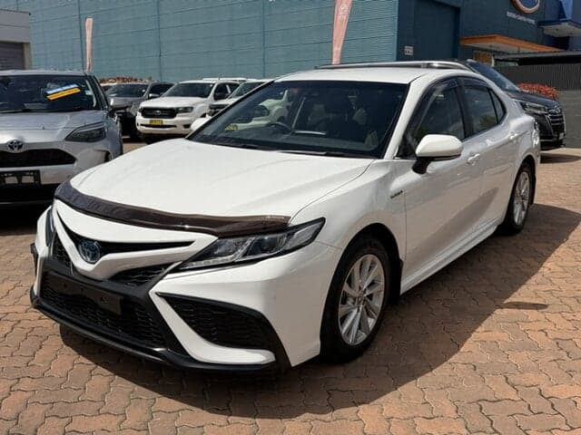 2021 Toyota Camry Ascent Sport in White