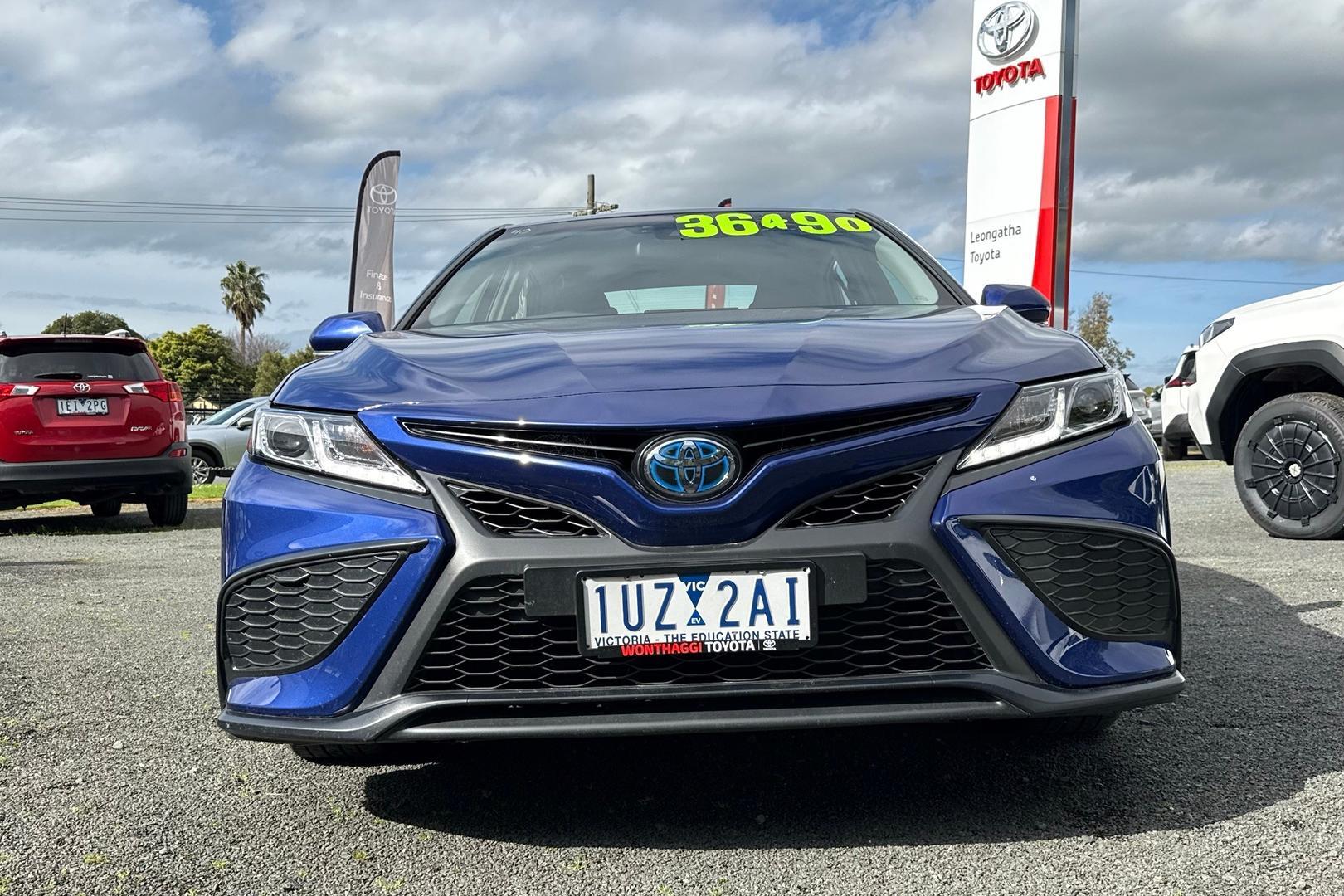 2021 Toyota Camry Ascent Sport in Blue