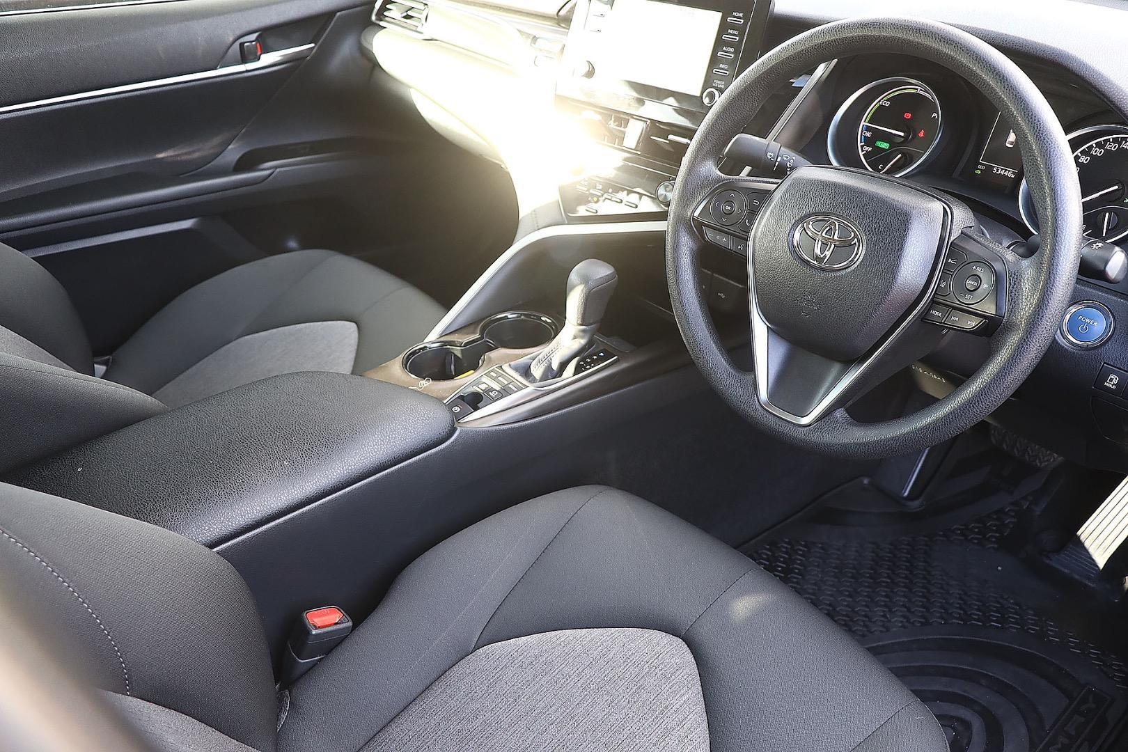 2024 Toyota Camry Ascent in Silver