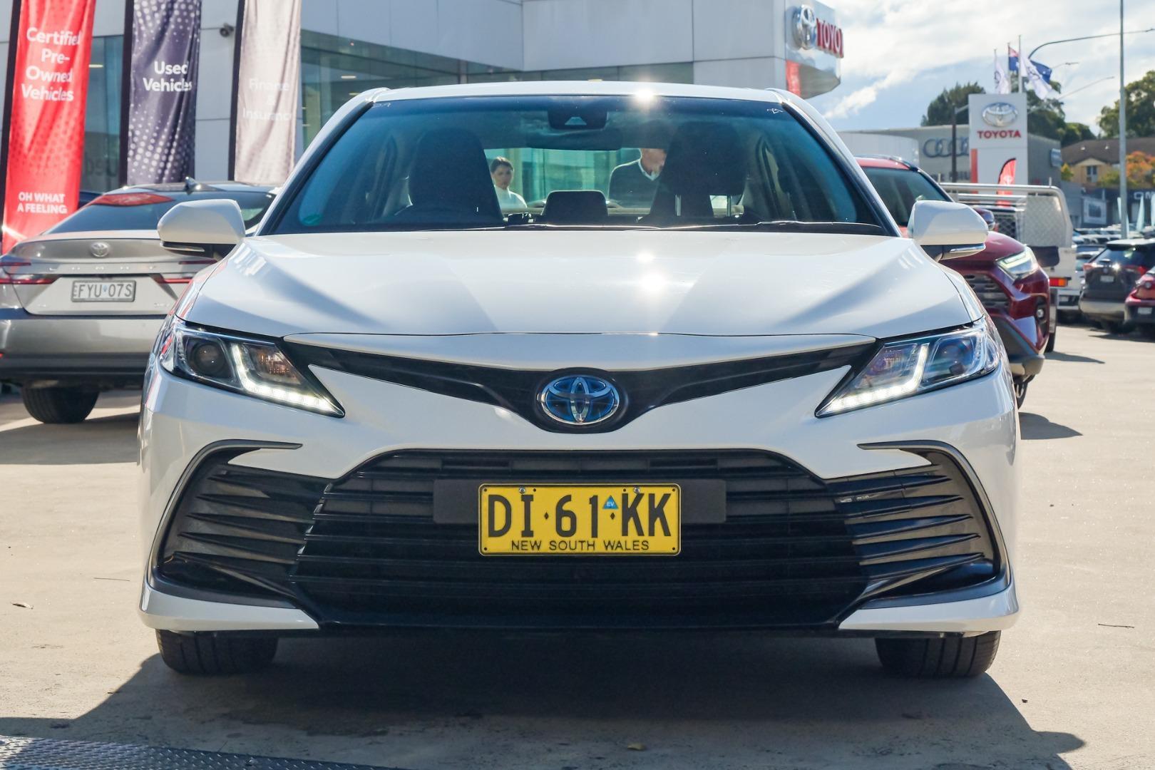 2024 Toyota Camry Ascent Sport in White