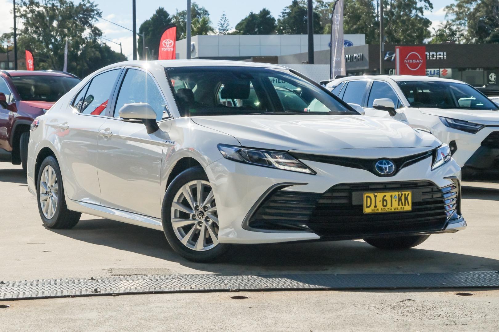 2024 Toyota Camry Ascent Sport in White