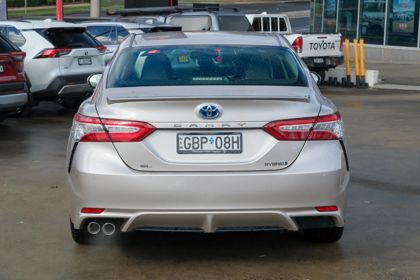 2020 Toyota Camry SL in Bronze